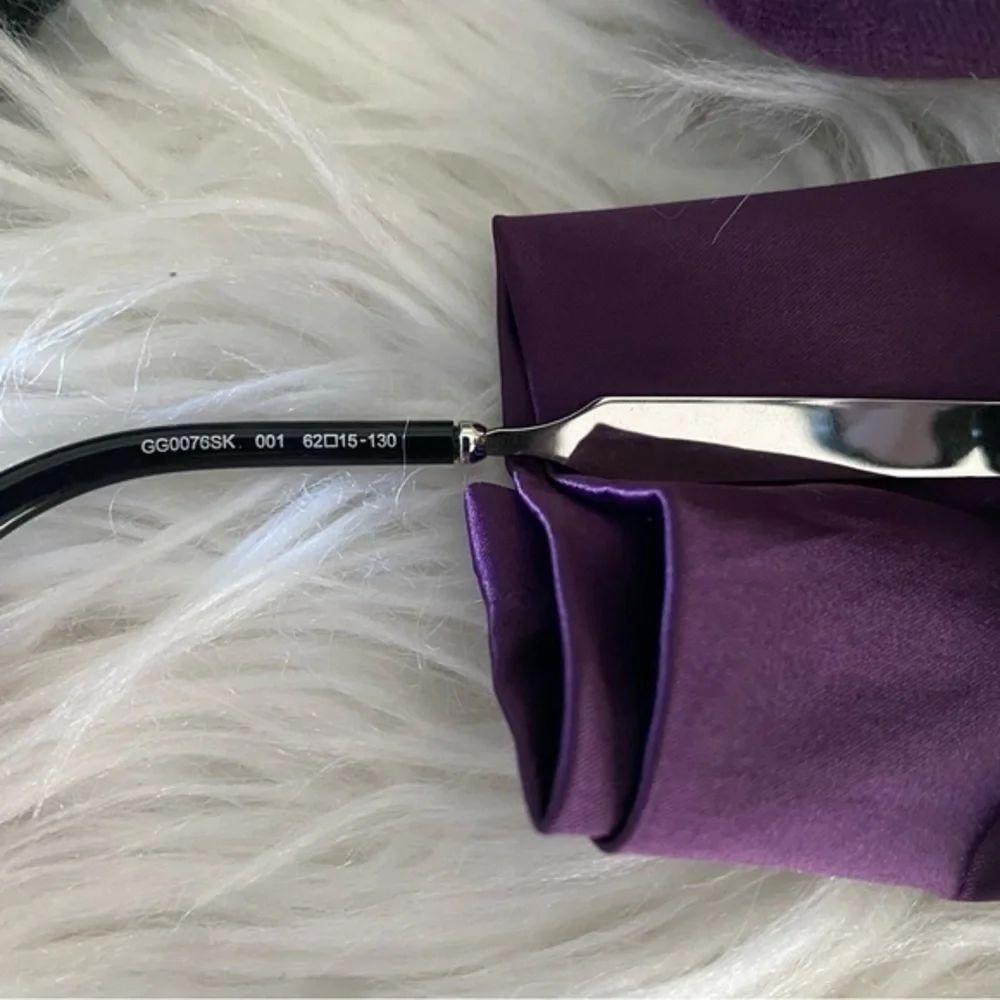 New authentic Gucci sunglasses